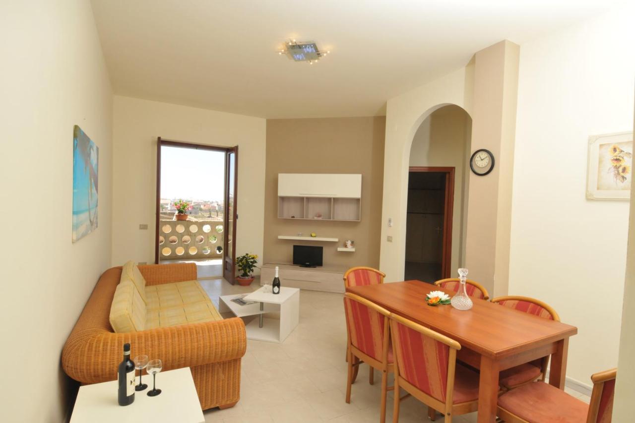 Residence Sicilia Mare- Casa Vacanza Scoglitti Buitenkant foto